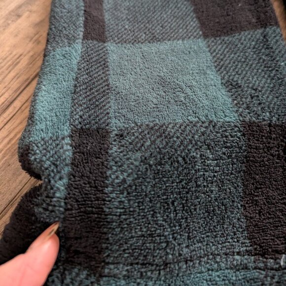 Weekend Edition - Pajama Pants Lounge Fluffy Buffalo Check Red & Green 2 pairs - Picture 8 of 13